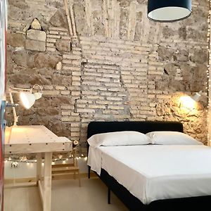 Uitgebreide Kamer met een King Size Bed